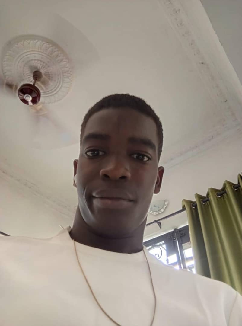 Ezeoke  Valentine 200level