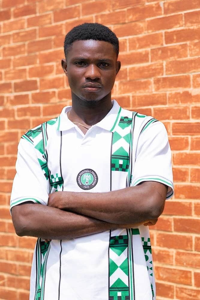 Onwuyiriuba Paul Benjamin (Smalls)