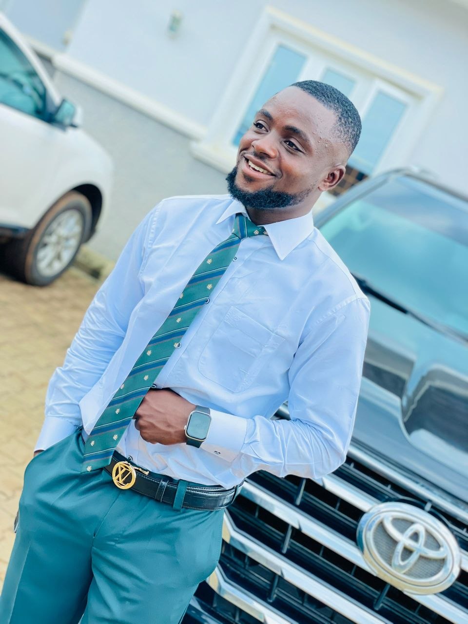 Alum Godsgift Agoyel