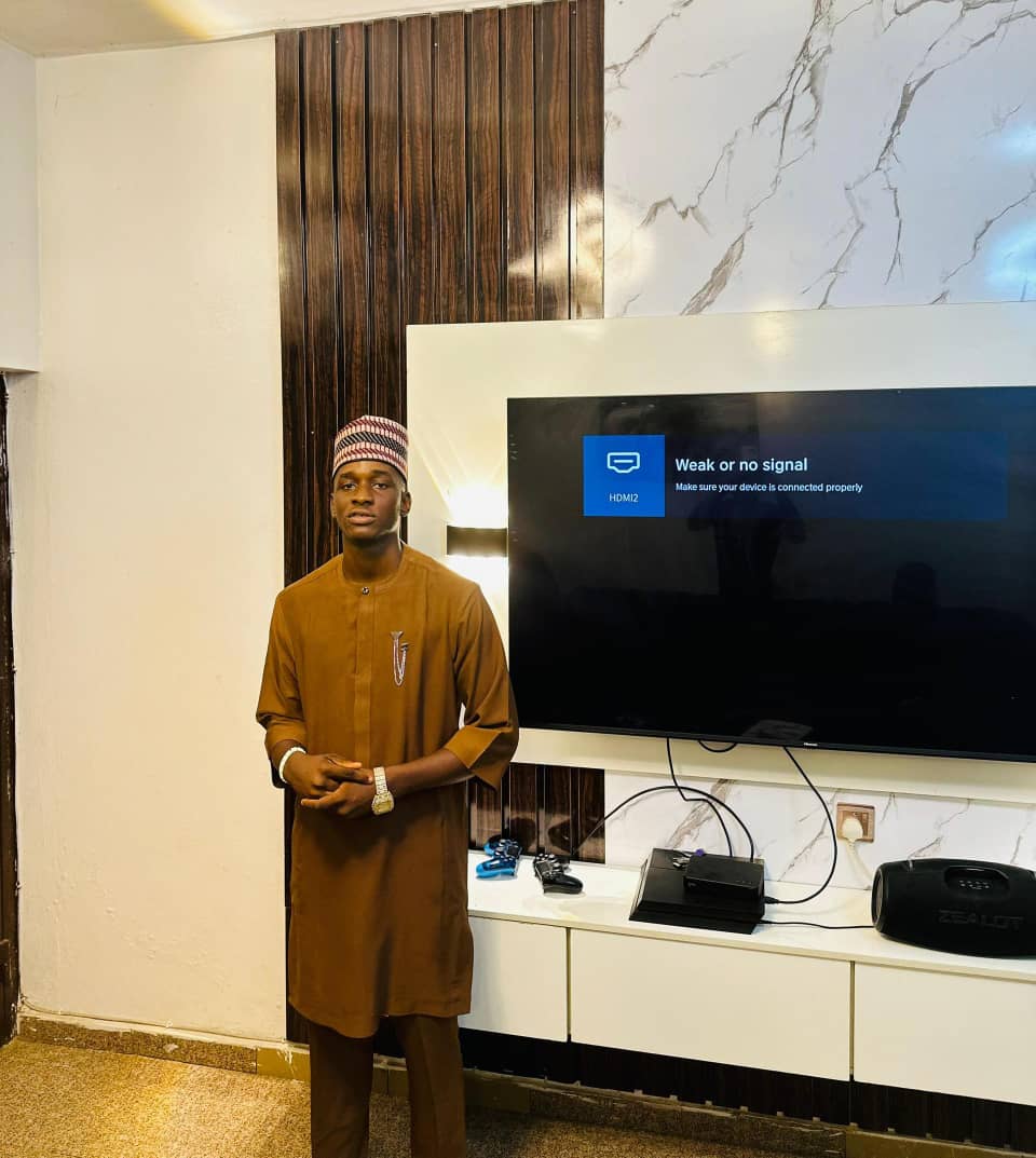 Rt Hon kamsiyochukwu valerian Emesi